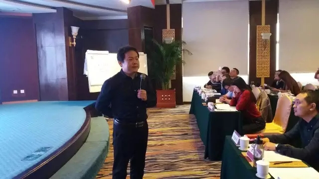 華商私塾會獨家：劉春華為清華青年企業(yè)家創(chuàng)新與發(fā)展高級進修班專題授課